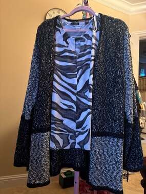 Chicos Sweater Womens 1 Black Knit Cardigan Open Front Tunic Warm Comfort